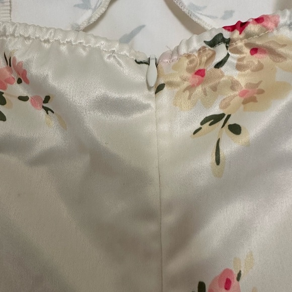 Slip Dress 🩷☘️ - Picture 4 of 5